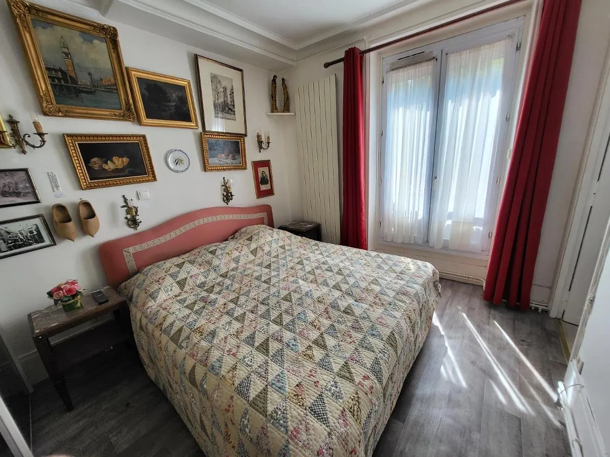 Bed & Breakfast Marie Et Igor Bed and Breakfast Paris Frankrike